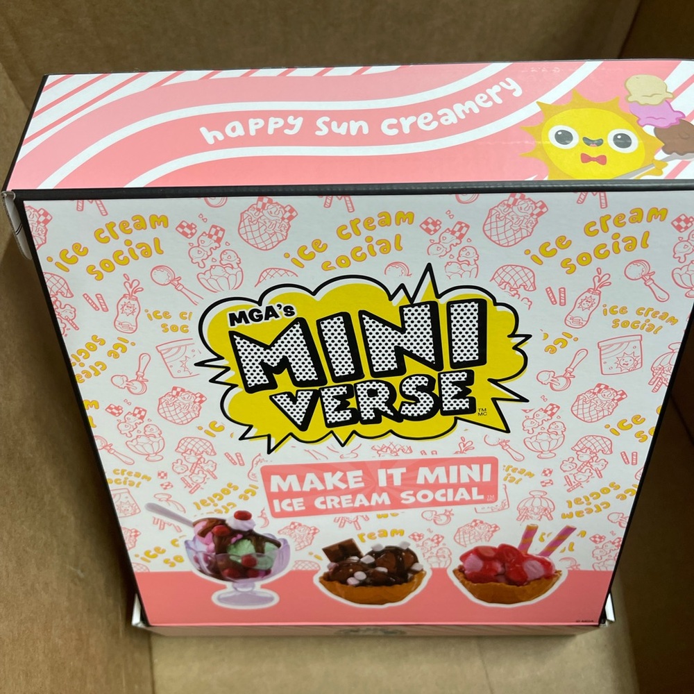 Miniverse Make It Mini Food Ice Cream Social Kit - Happy Sun Creamery